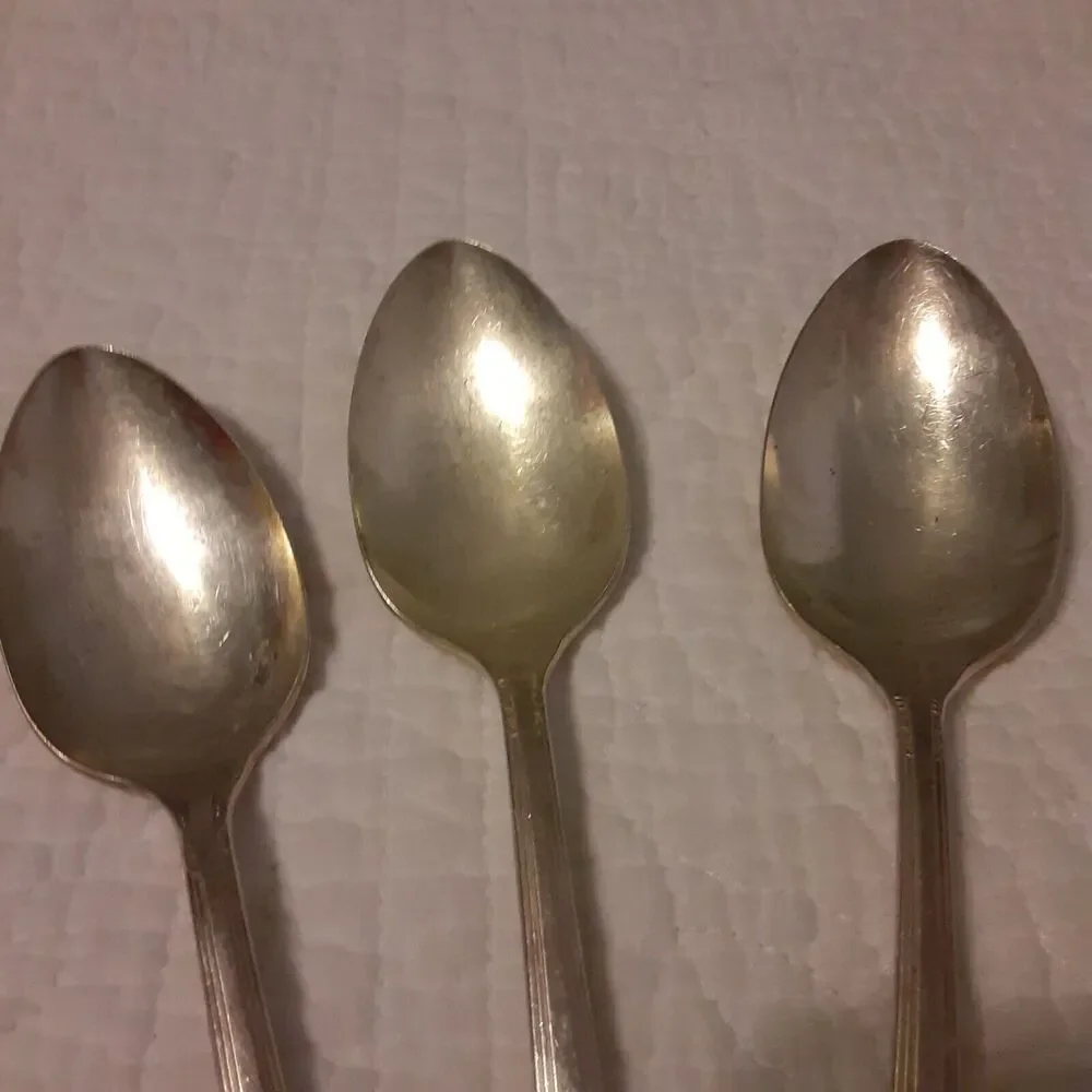 Vintage Rogers Oneida Ltd 1881 Serving spoons X3 Dinner Party